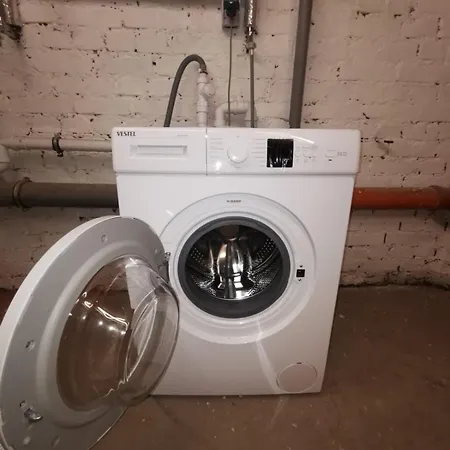 Modern * 盖尔森基兴